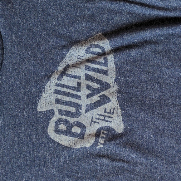 Yeti Blue Built For The Wild T Shirt Size Small - Picture 2 of 5